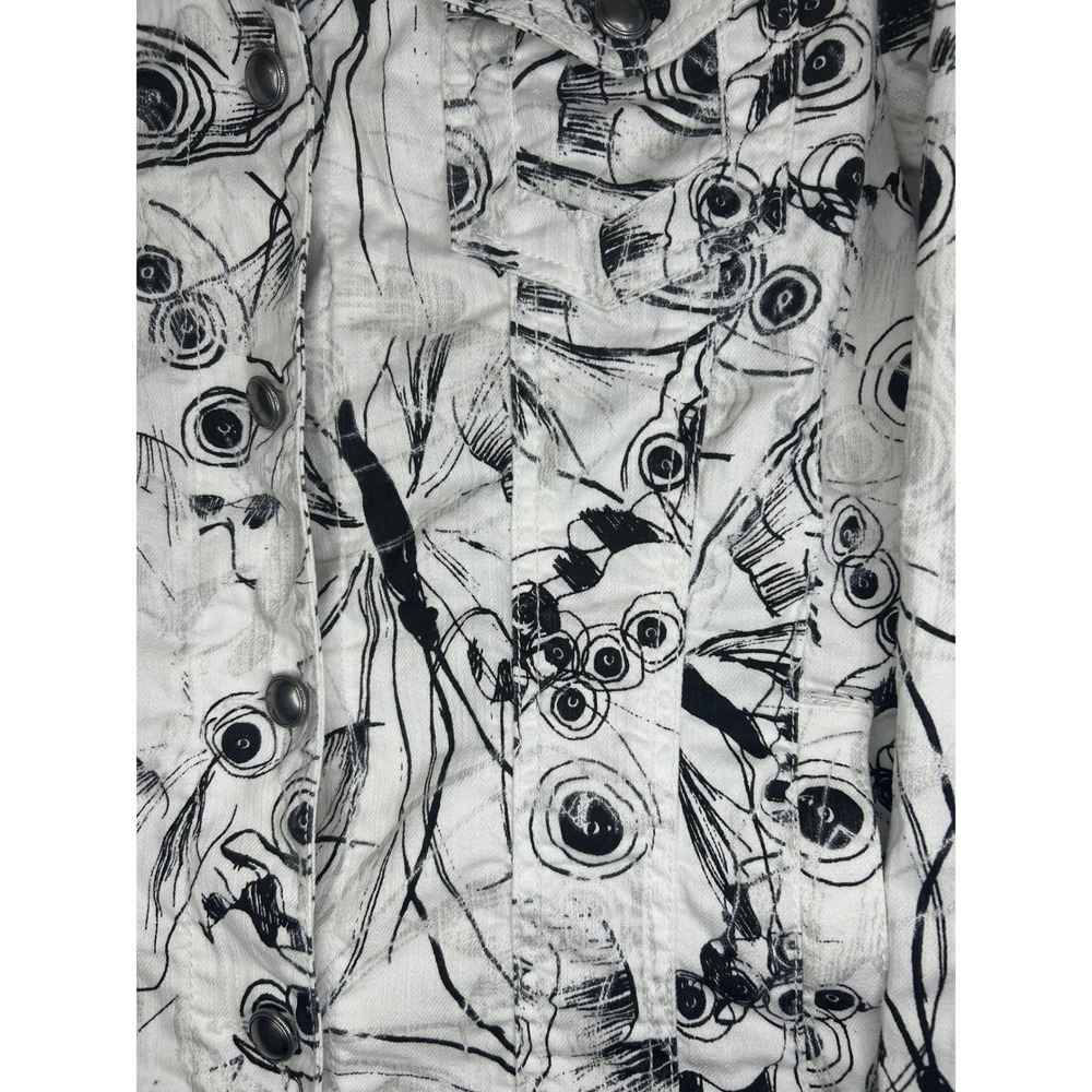 Chicos Platinum White Black Abstract Butterfly Print Denim Jacket Metallic 2 - Picture 4 of 9